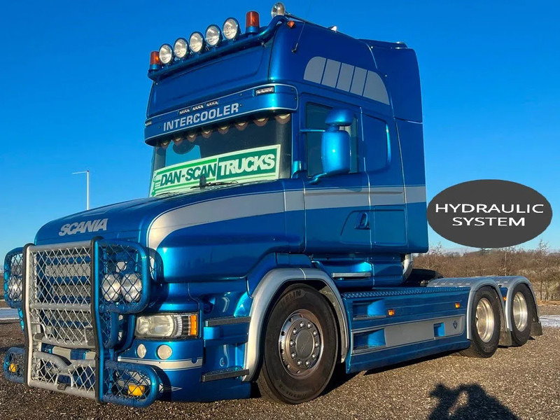 Scania T520 V8 Speciel interior. Air / Air suspension. Opticruise / Retarder .PTO on Engine and gearbox. New Hydr. system. - Влекач: снимка 1 Scania T520 V8 Speciel interior. Air / Air suspension. Opticruise / Retarder .PTO on Engine and gearbox. New Hydr. system. - Влекач: снимка 1