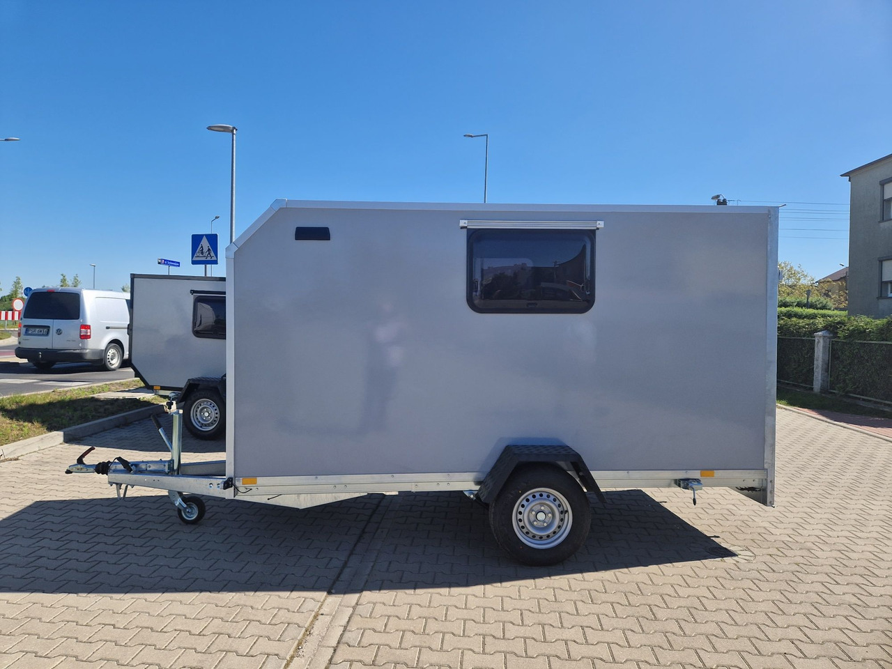 Przyczepa kempingowa Motocamp dla motocykla - Каравана: снимка 4 Przyczepa kempingowa Motocamp dla motocykla - Каравана: снимка 4