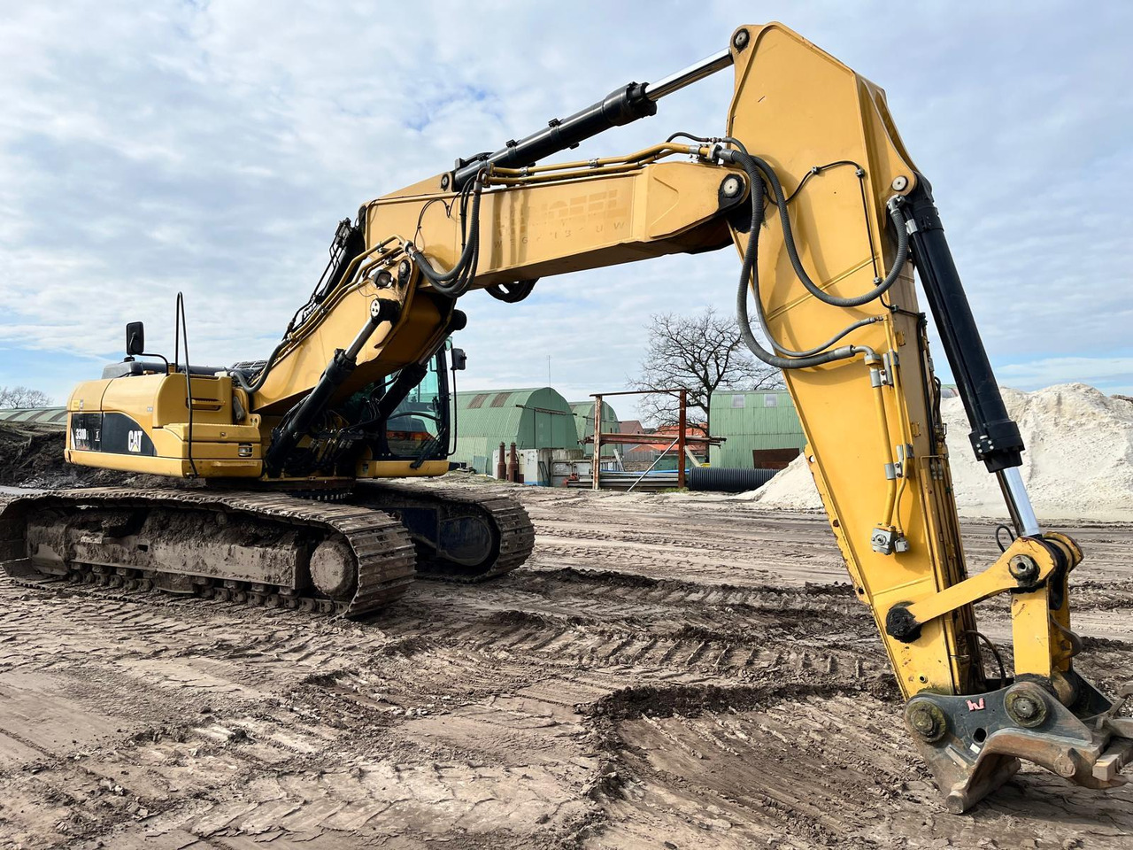 Caterpillar 330 DL - Верижен багер: снимка 3 Caterpillar 330 DL - Верижен багер: снимка 3