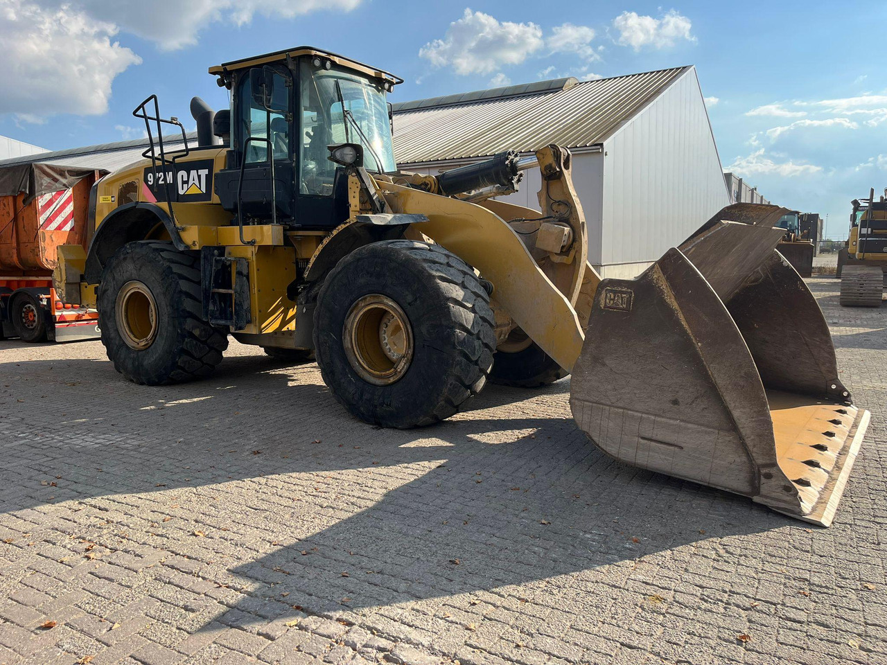 Caterpillar 972M - Колесен товарач: снимка 5 Caterpillar 972M - Колесен товарач: снимка 5