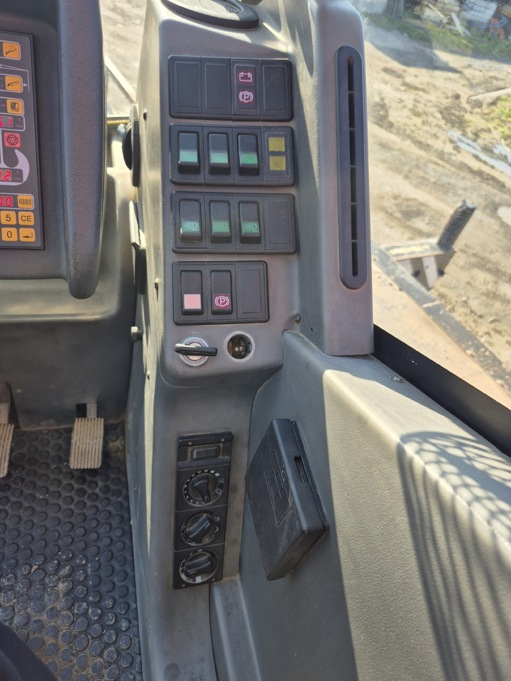 Лизинг на GROVE GMK3055 GROVE GMK3055: снимка 12