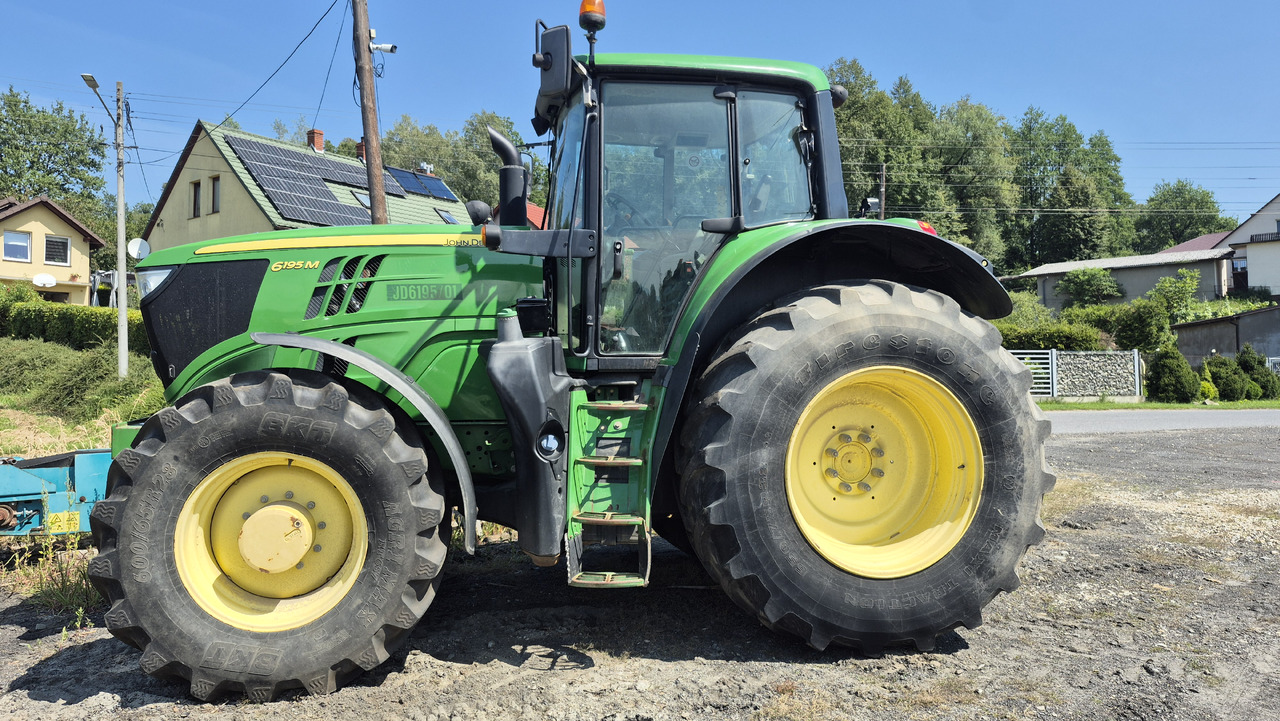 JOHN DEERE 6195M - Трактор: снимка 3 JOHN DEERE 6195M - Трактор: снимка 3