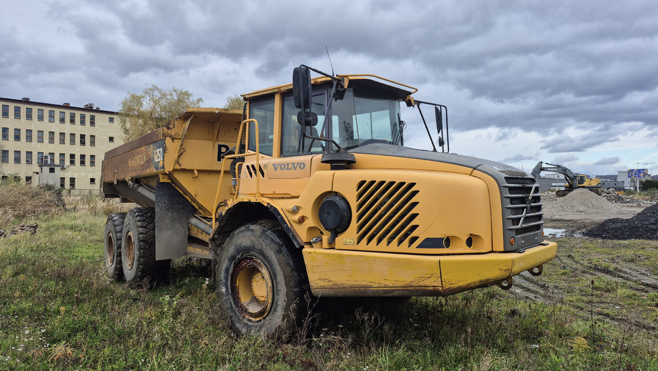 VOLVO A25D - Съчленен самосвал: снимка 5 VOLVO A25D - Съчленен самосвал: снимка 5