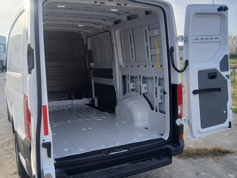 FURGONE CORTO TETTO BASSO MAN TGE 3.140 4X2F SB - Товарен бус: снимка 4 FURGONE CORTO TETTO BASSO MAN TGE 3.140 4X2F SB - Товарен бус: снимка 4