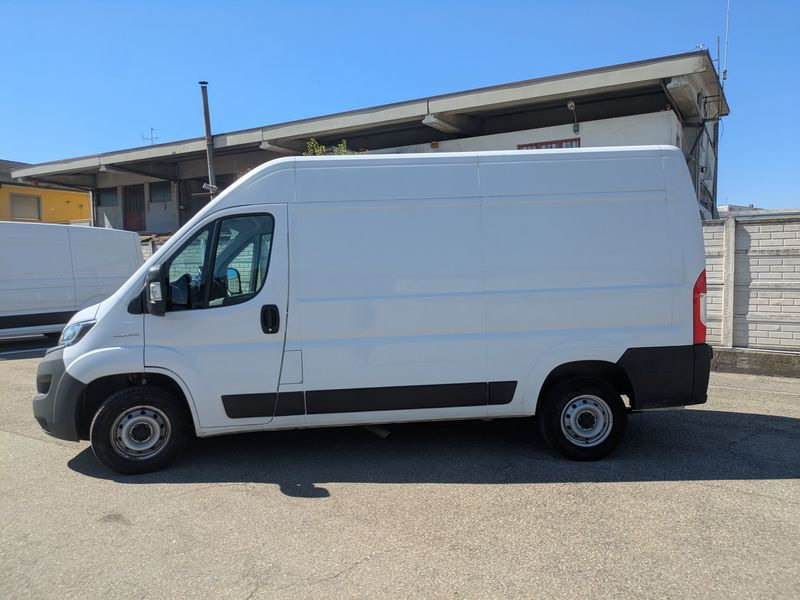 Furgone FIAT Ducato - 2021 furgone alto corto (L3H3) - Товарен бус: снимка 3 Furgone FIAT Ducato - 2021 furgone alto corto (L3H3) - Товарен бус: снимка 3