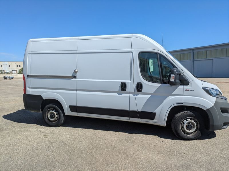 Furgone FIAT Ducato - 2021 furgone alto corto (L3H3) - Товарен бус: снимка 2 Furgone FIAT Ducato - 2021 furgone alto corto (L3H3) - Товарен бус: снимка 2