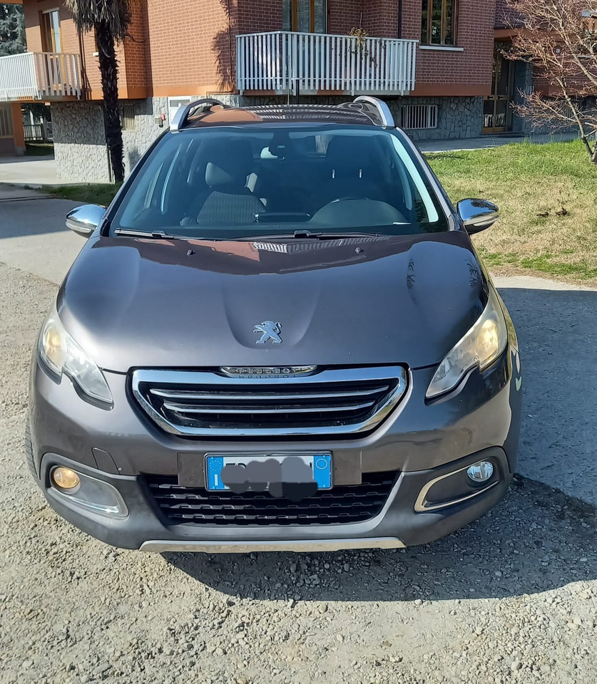 PEUGEOT 2008 - Седан: снимка 4 PEUGEOT 2008 - Седан: снимка 4