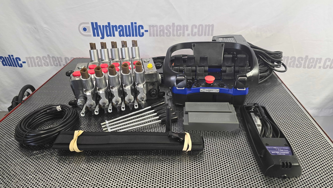 Container Side Lifter Sidelifter 5 sections valve with Radio Remote Scanreco - Боклукчийска кола: снимка 1 Container Side Lifter Sidelifter 5 sections valve with Radio Remote Scanreco - Боклукчийска кола: снимка 1