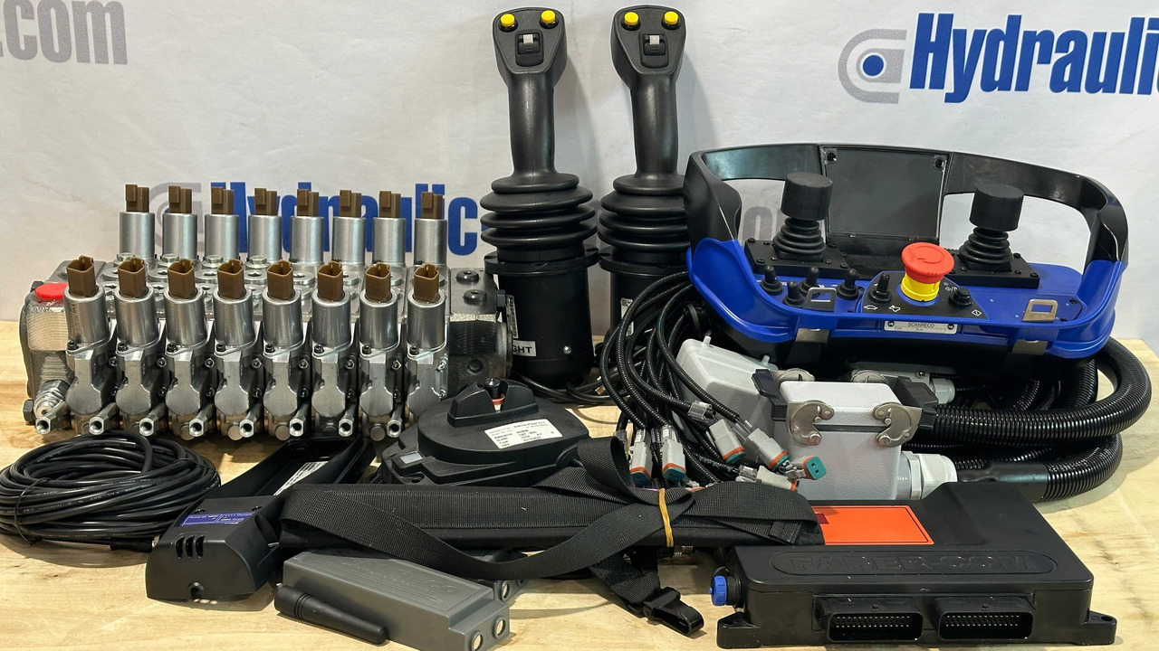 Set Scanreco RC400 with Walvoil DPX100 Liebherr, Demag, Grove, Tadano - Горско ремарке: снимка 1 Set Scanreco RC400 with Walvoil DPX100 Liebherr, Demag, Grove, Tadano - Горско ремарке: снимка 1