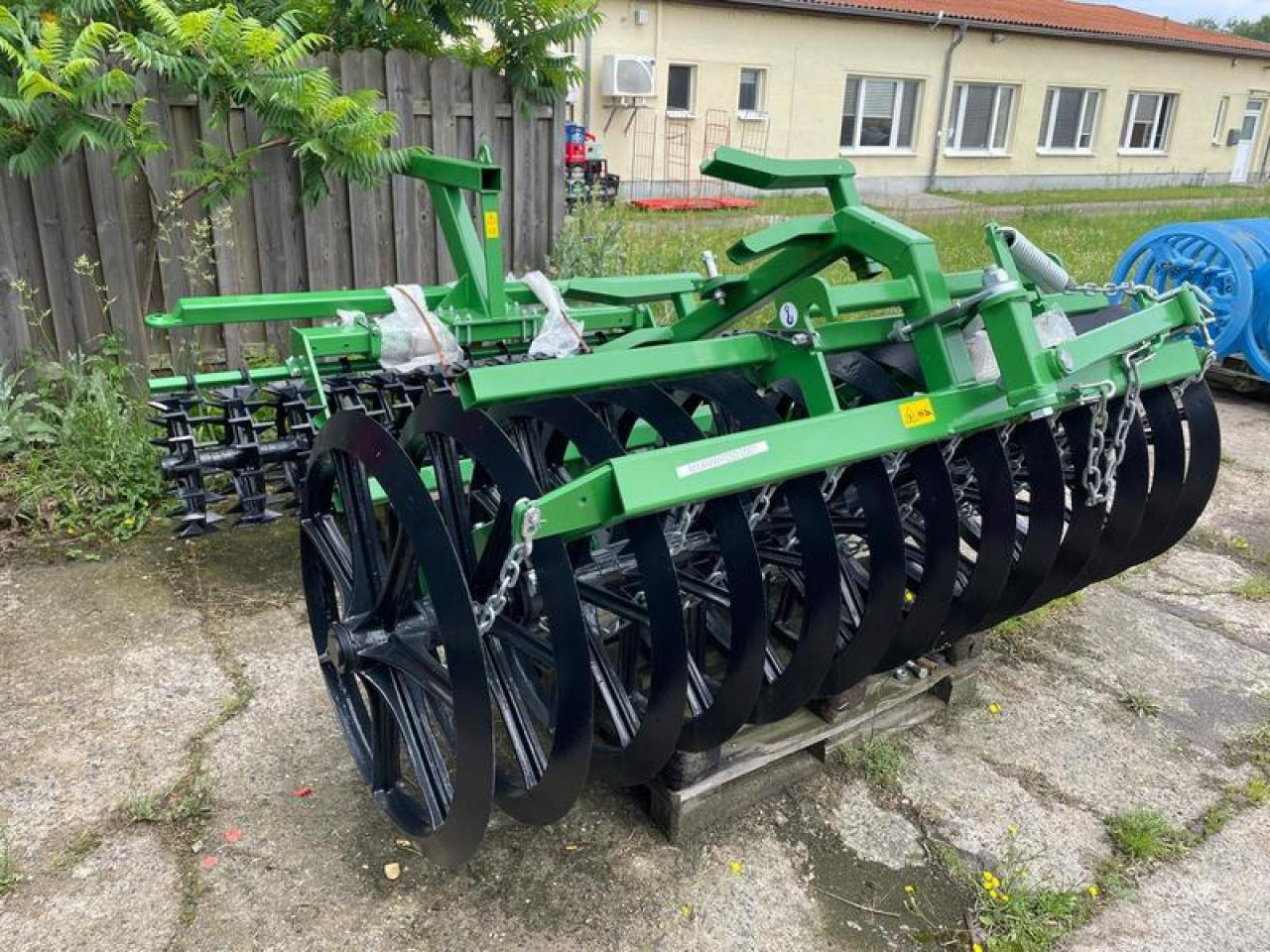 Amazone UPN 901-250 WENDEPACKER AKTION - Селскостопански валяк: снимка 2 Amazone UPN 901-250 WENDEPACKER AKTION - Селскостопански валяк: снимка 2