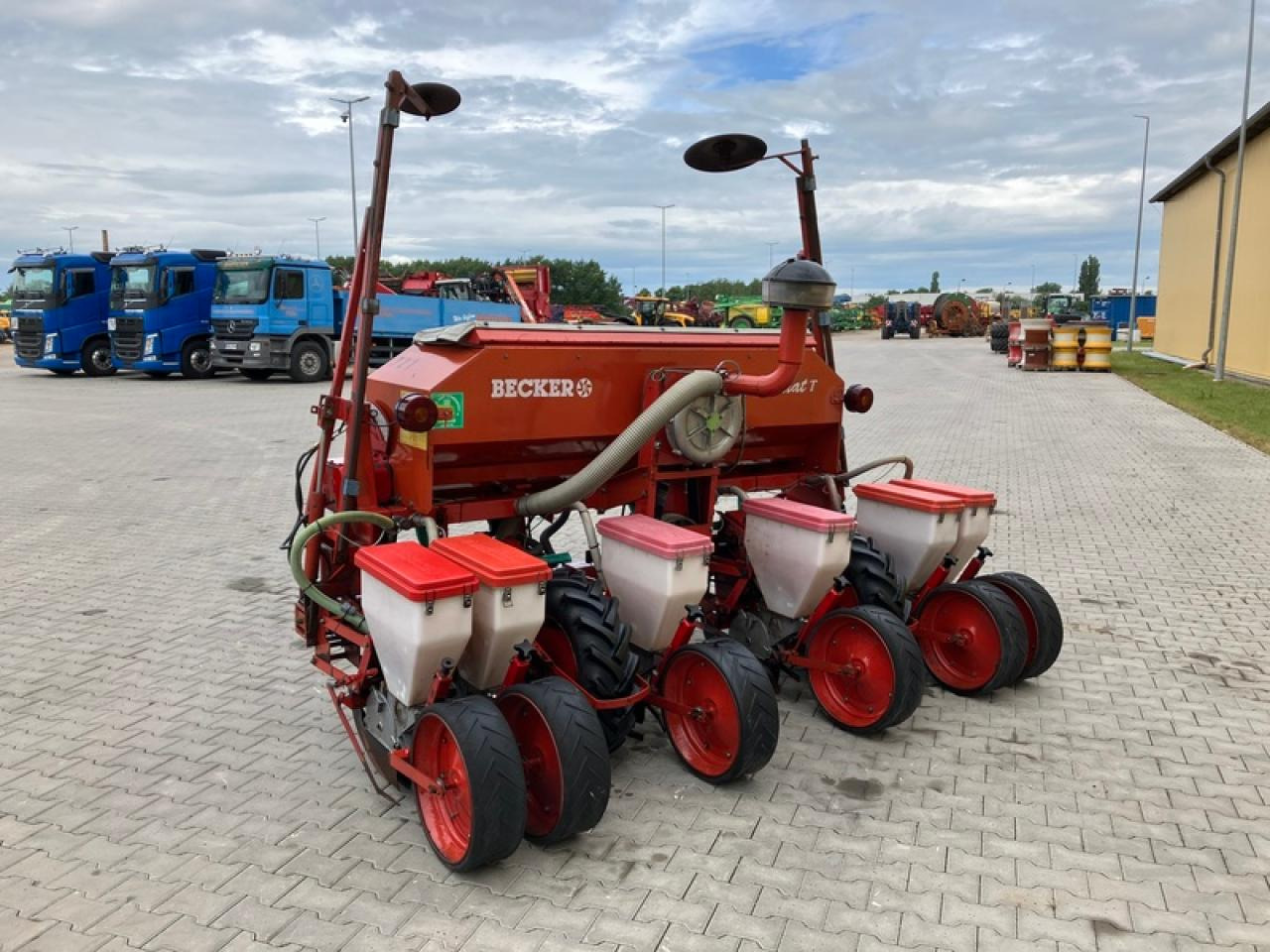 Becker AEROMAT T - Прецизна сеялка: снимка 2 Becker AEROMAT T - Прецизна сеялка: снимка 2