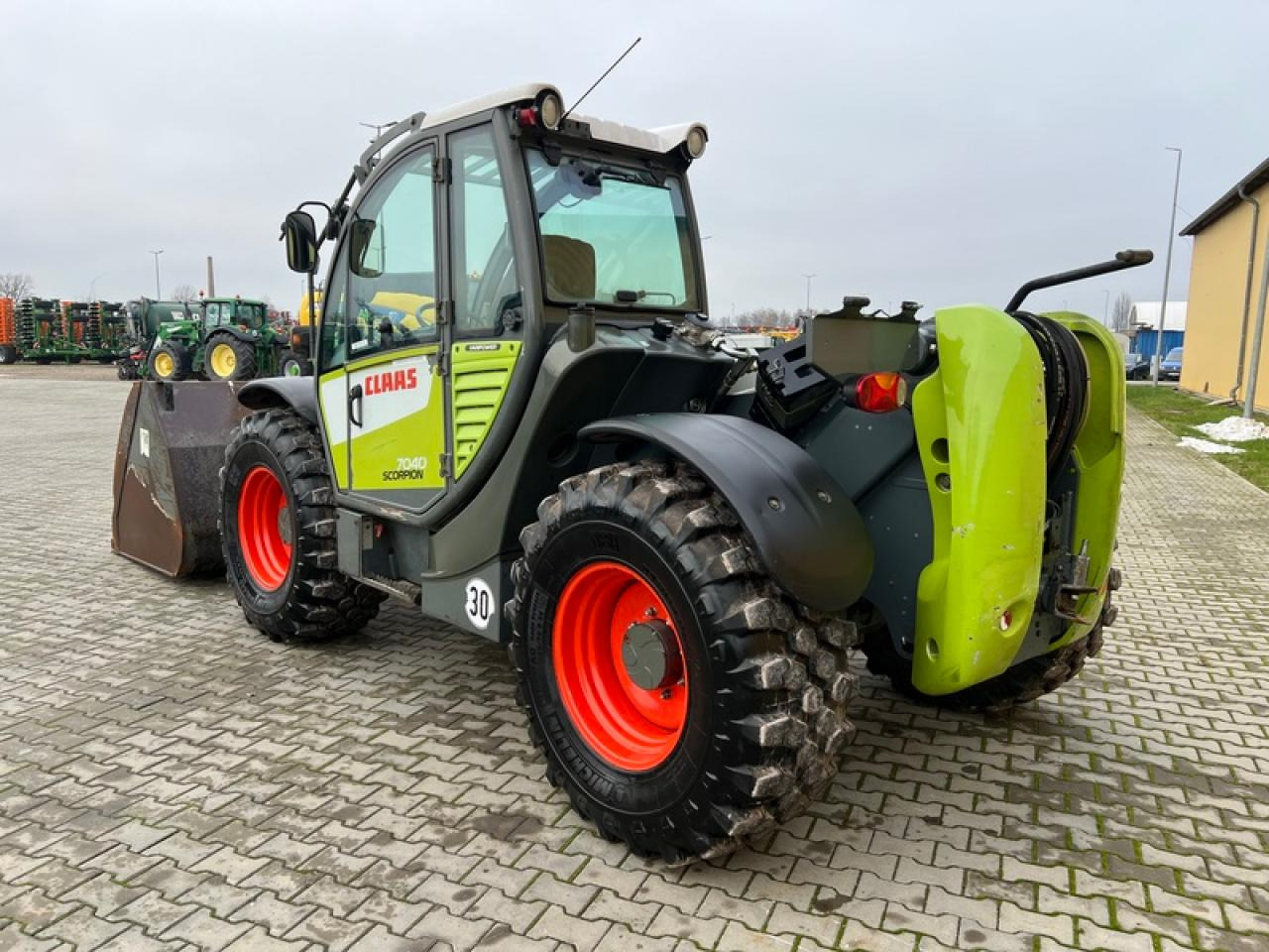CLAAS SCORPION 7040 - Телескопичен товарач: снимка 2 CLAAS SCORPION 7040 - Телескопичен товарач: снимка 2