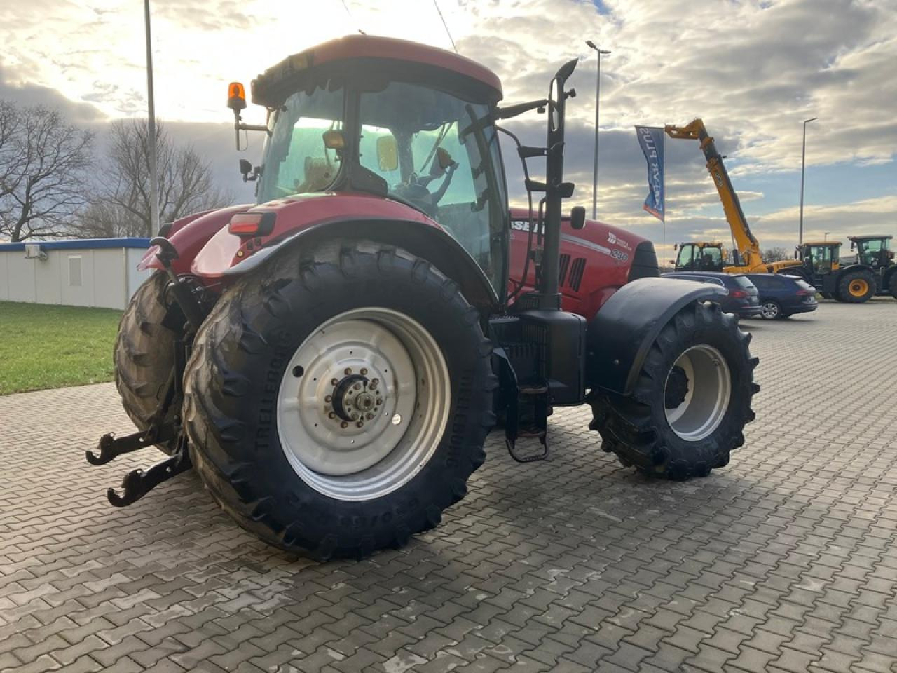 Case-IH PUMA CVX 230 EP - Трактор: снимка 4 Case-IH PUMA CVX 230 EP - Трактор: снимка 4