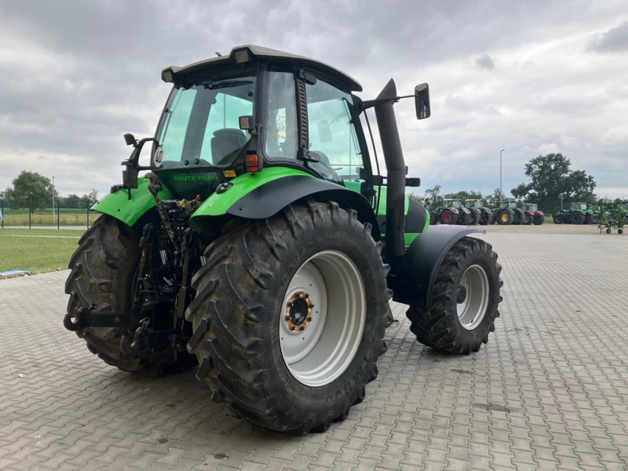 Deutz-Fahr 610 TTV - Трактор: снимка 5 Deutz-Fahr 610 TTV - Трактор: снимка 5