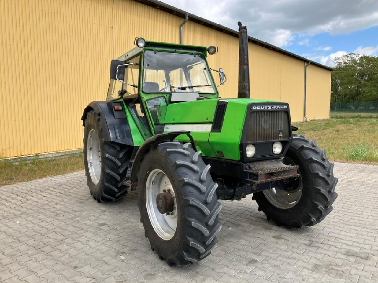 Deutz-Fahr DX 6.30 - Трактор: снимка 4 Deutz-Fahr DX 6.30 - Трактор: снимка 4