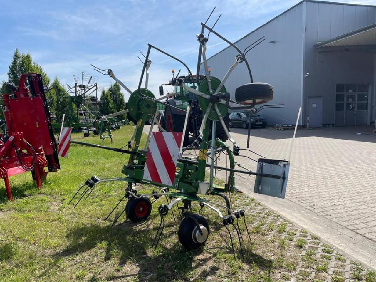 Fendt TWISTER 5204 AKTION - Гребло/ Сенообръщачка: снимка 3 Fendt TWISTER 5204 AKTION - Гребло/ Сенообръщачка: снимка 3