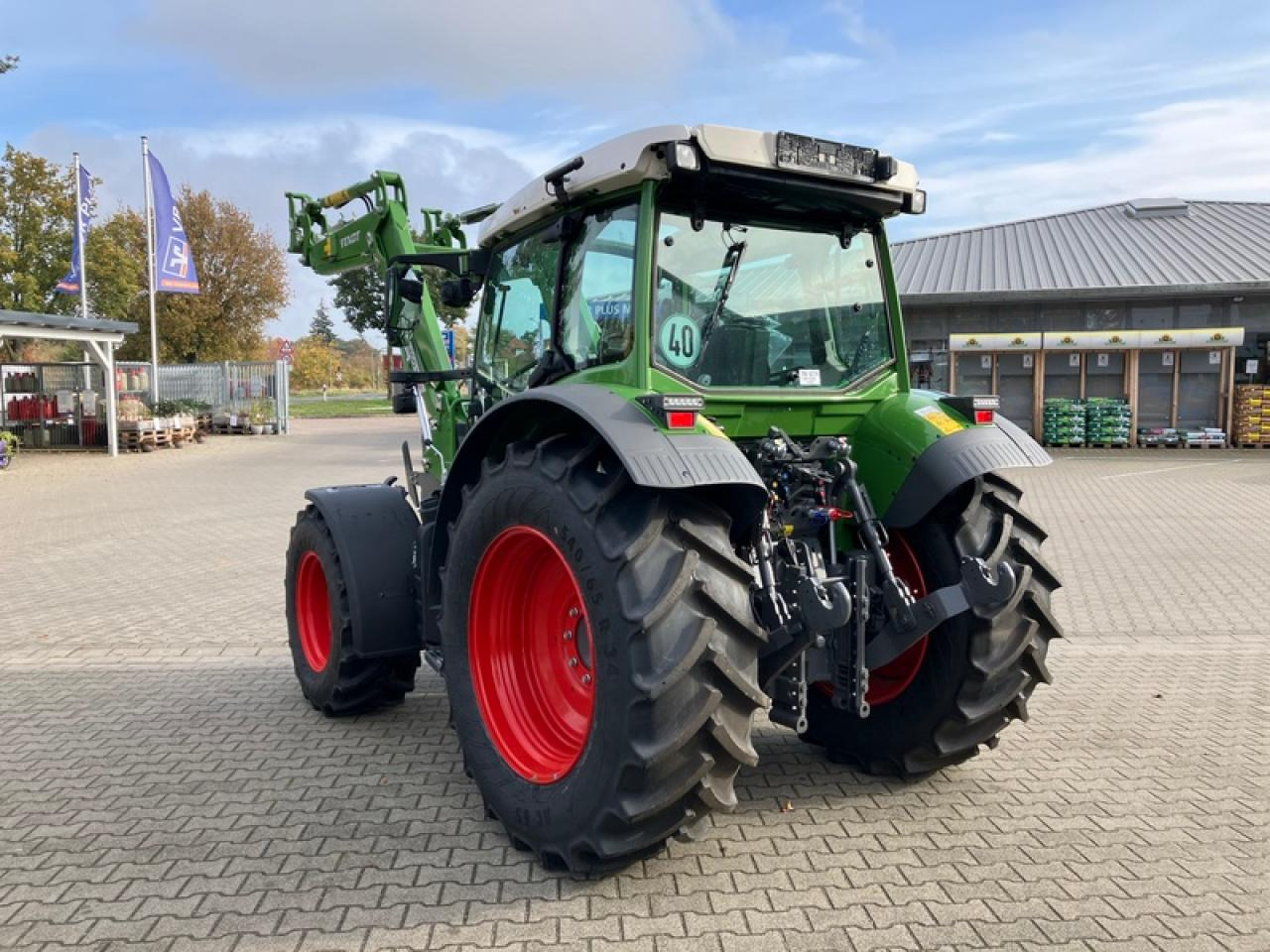 Fendt VARIO 211 - Трактор: снимка 3 Fendt VARIO 211 - Трактор: снимка 3