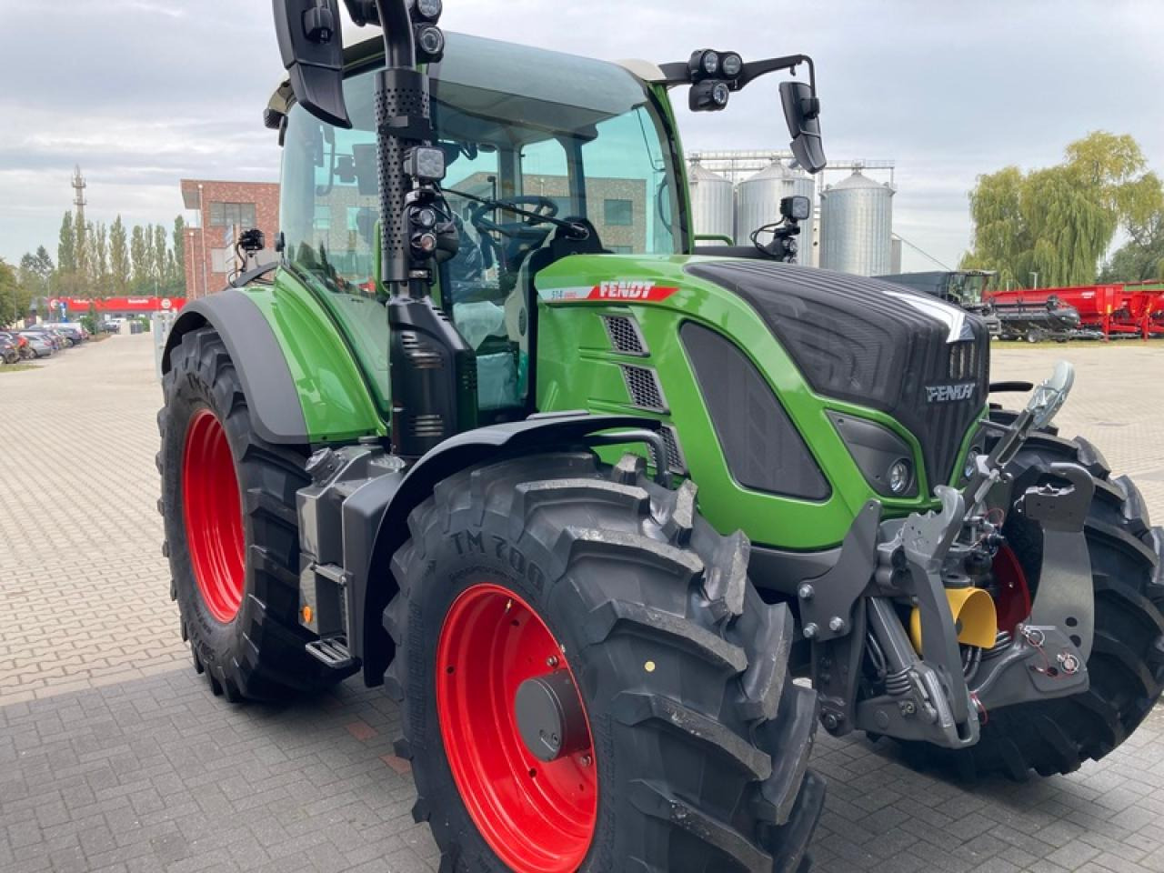 Fendt VARIO 514 // RTK - Трактор: снимка 1 Fendt VARIO 514 // RTK - Трактор: снимка 1