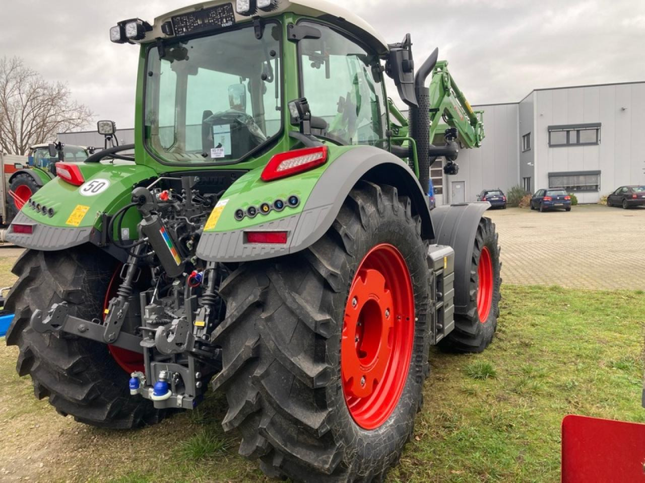 Fendt VARIO 620 PROFI PLUS SETTING 2 - Трактор: снимка 3 Fendt VARIO 620 PROFI PLUS SETTING 2 - Трактор: снимка 3
