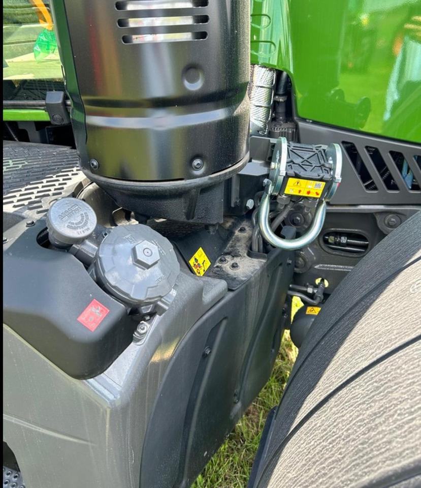Fendt VARIO 724 GEN 6 PROFI+ SETTING 2 - Трактор: снимка 4 Fendt VARIO 724 GEN 6 PROFI+ SETTING 2 - Трактор: снимка 4
