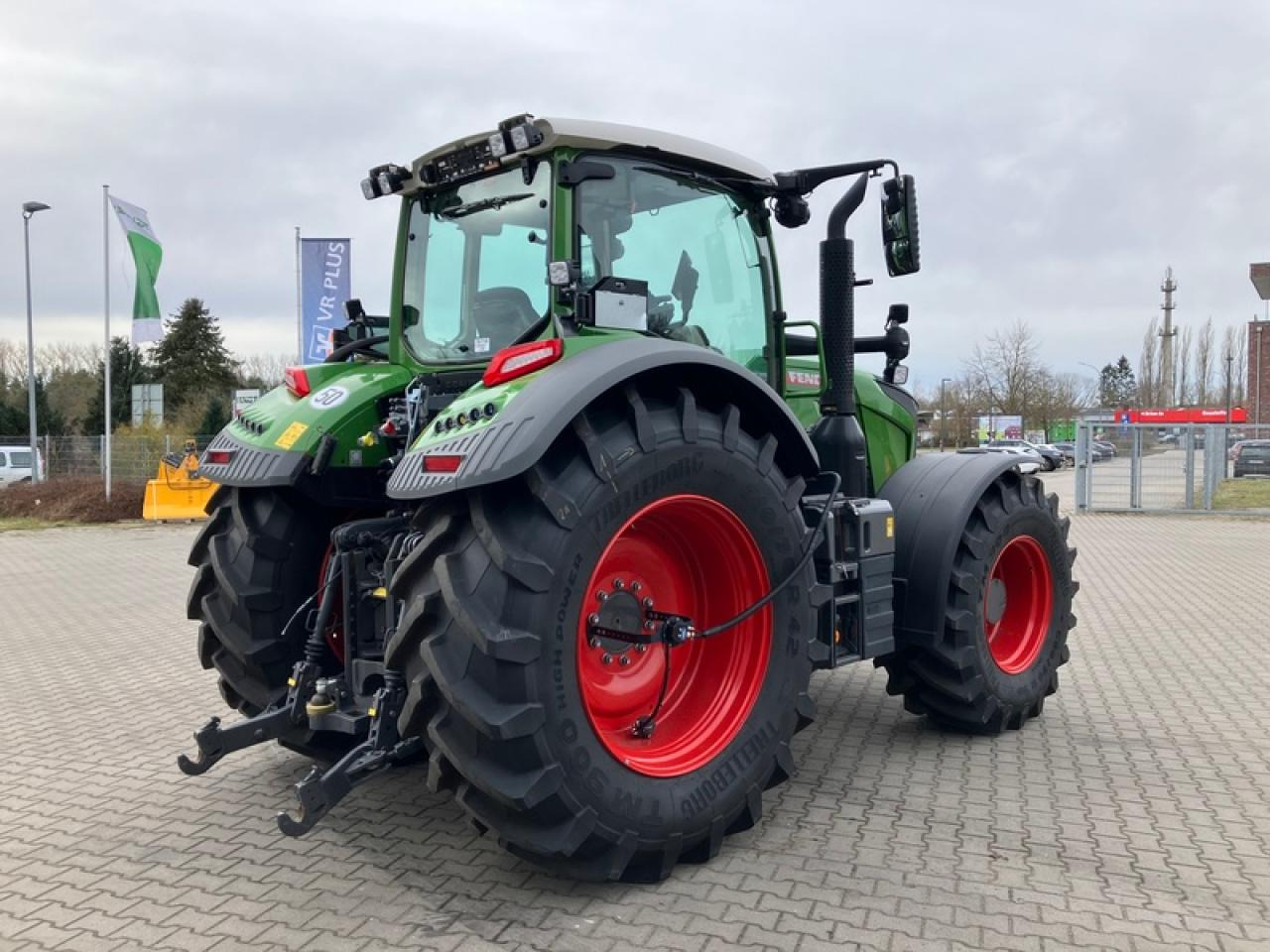 Fendt VARIO 724 GEN7 // RTK // RDA - Трактор: снимка 4 Fendt VARIO 724 GEN7 // RTK // RDA - Трактор: снимка 4
