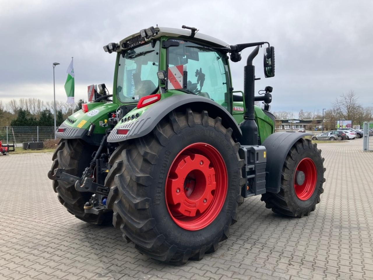 Fendt VARIO 728 GEN 7//RTK//VARIO GRIP - Трактор: снимка 4 Fendt VARIO 728 GEN 7//RTK//VARIO GRIP - Трактор: снимка 4