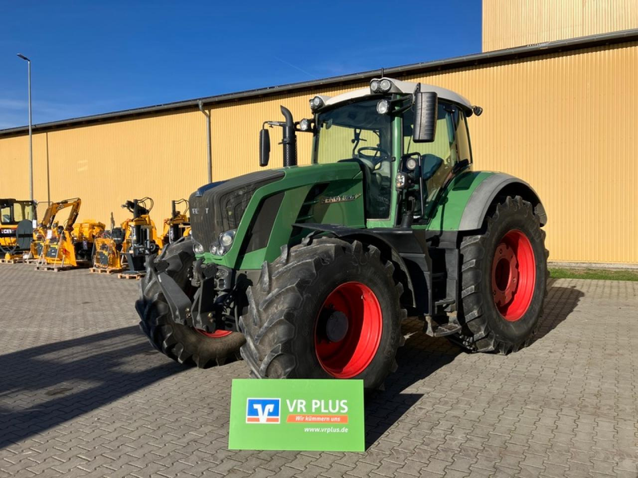 Fendt VARIO 826 - Трактор: снимка 1 Fendt VARIO 826 - Трактор: снимка 1