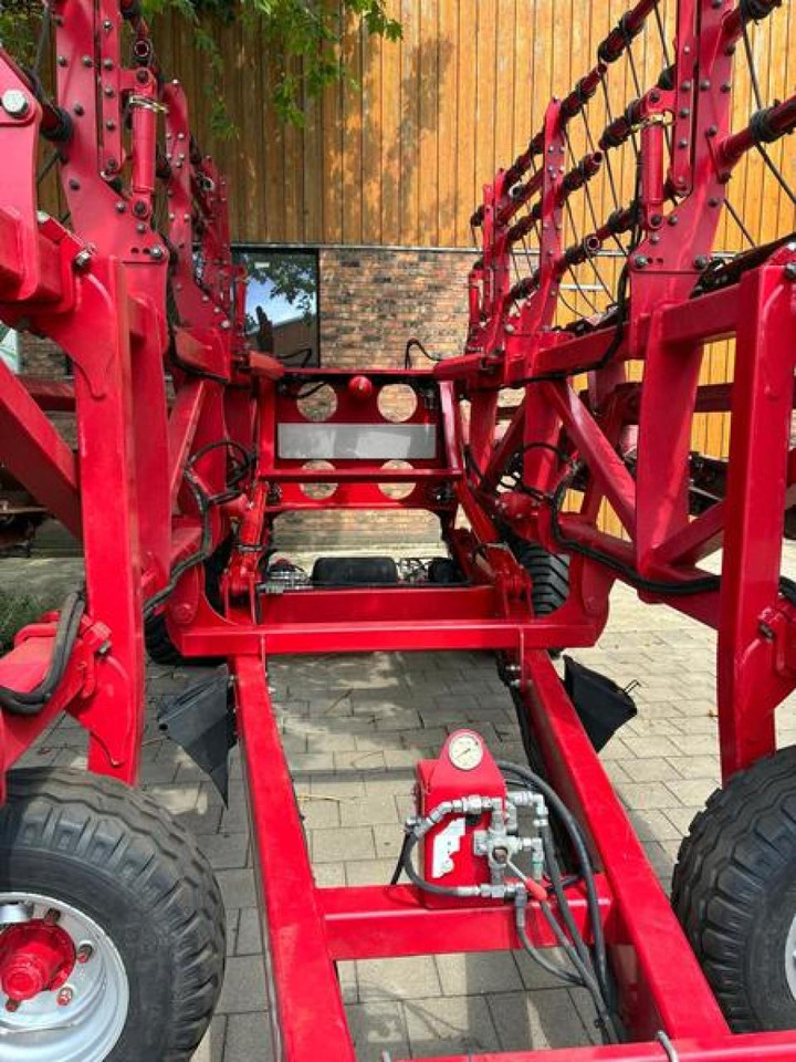 Horsch CULTRO 12 TC DOPPELMESSERWALZE - Машина за обработка на почвата: снимка 2 Horsch CULTRO 12 TC DOPPELMESSERWALZE - Машина за обработка на почвата: снимка 2