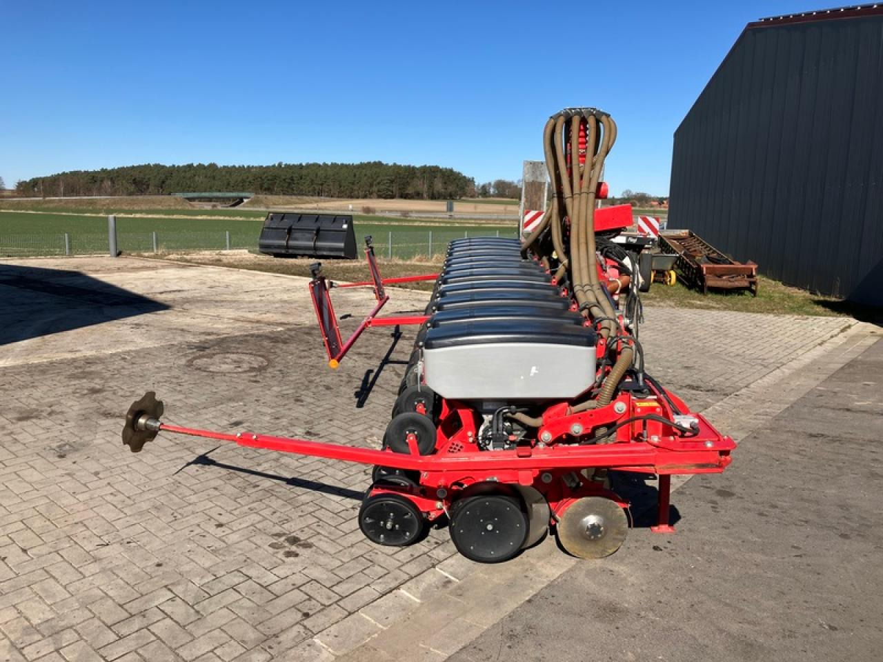 Horsch MAESTRO 12 RC - Прецизна сеялка: снимка 3 Horsch MAESTRO 12 RC - Прецизна сеялка: снимка 3