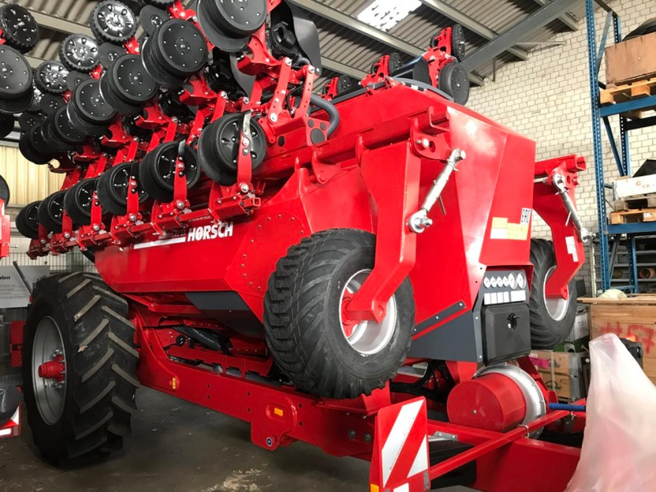 Horsch MAESTRO 12SX AUTOFORCE - Прецизна сеялка: снимка 2 Horsch MAESTRO 12SX AUTOFORCE - Прецизна сеялка: снимка 2