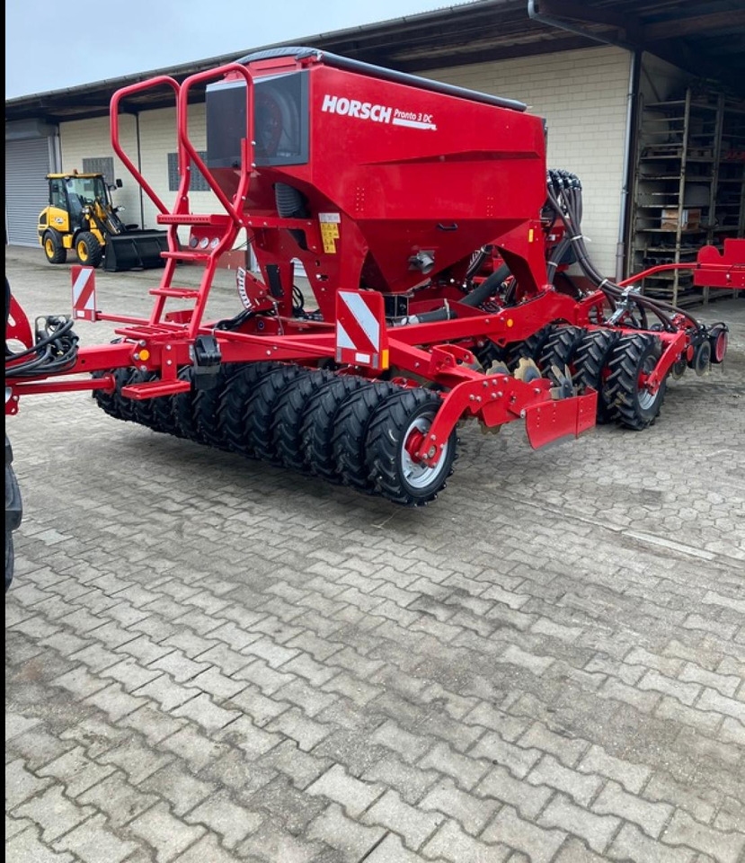 Horsch PRONTO 3 DC - Сеялка: снимка 1 Horsch PRONTO 3 DC - Сеялка: снимка 1
