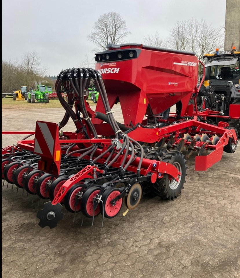 Horsch PRONTO 3 DC - Сеялка: снимка 4 Horsch PRONTO 3 DC - Сеялка: снимка 4