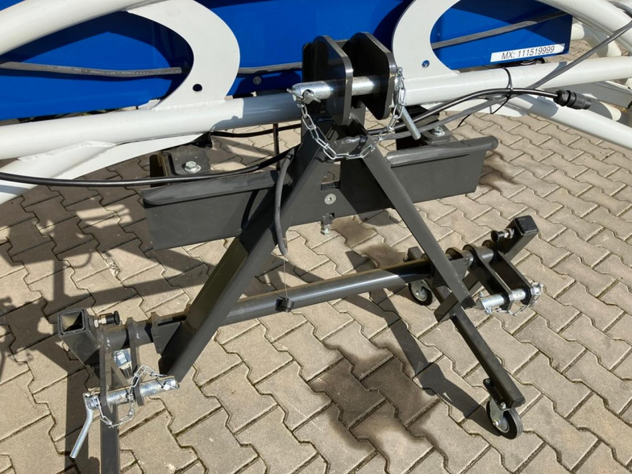 ISARIA PRO ACTIVE N-SENSOR - Навигационна система: снимка 3 ISARIA PRO ACTIVE N-SENSOR - Навигационна система: снимка 3