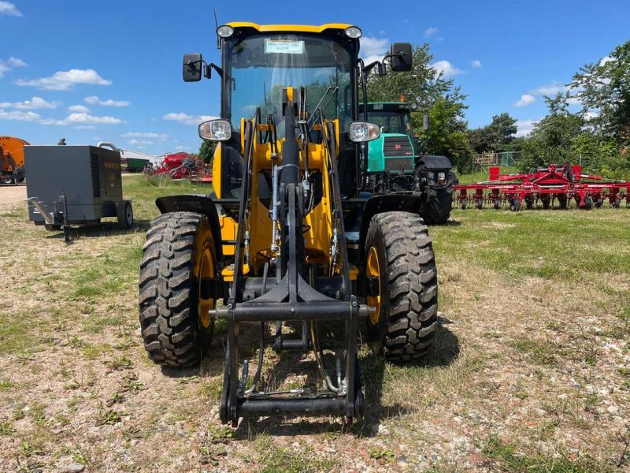 JCB 406 AGRI STUFE V AKTION - Колесен товарач: снимка 3 JCB 406 AGRI STUFE V AKTION - Колесен товарач: снимка 3