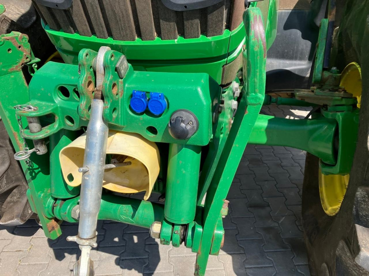 John Deere 6210R AUTOPOWER - Трактор: снимка 5 John Deere 6210R AUTOPOWER - Трактор: снимка 5
