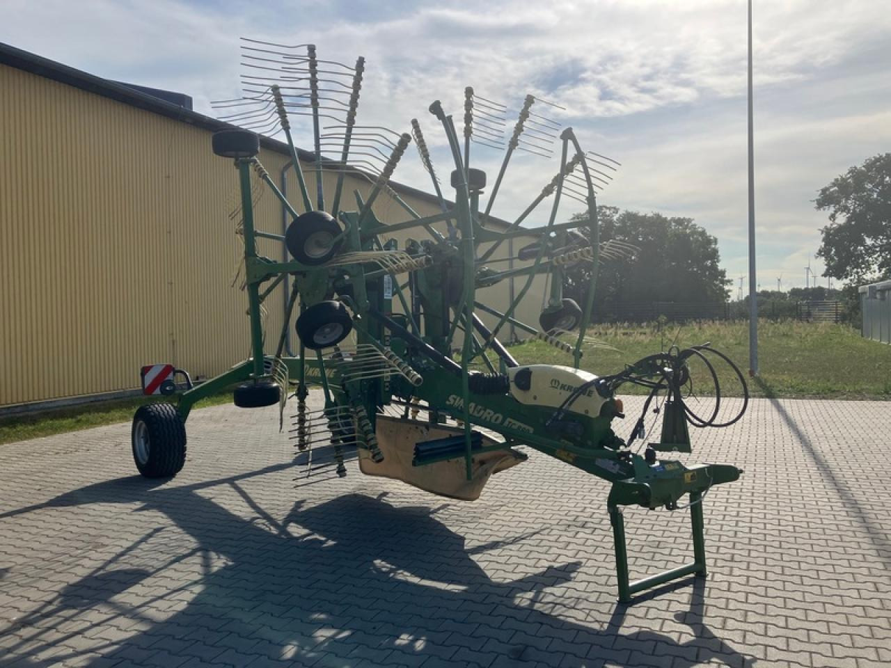 Krone TC880 - Гребло/ Сенообръщачка: снимка 4 Krone TC880 - Гребло/ Сенообръщачка: снимка 4