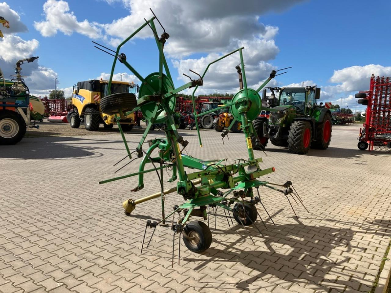 Kuhn GF 5001 MH - Гребло/ Сенообръщачка: снимка 2 Kuhn GF 5001 MH - Гребло/ Сенообръщачка: снимка 2