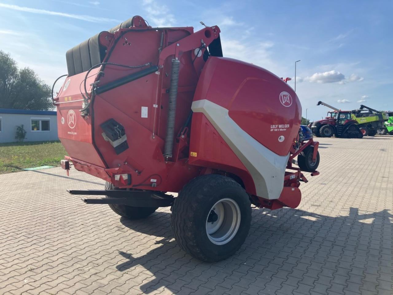 Lely RP 180V - Рулонна сламопреса: снимка 3 Lely RP 180V - Рулонна сламопреса: снимка 3