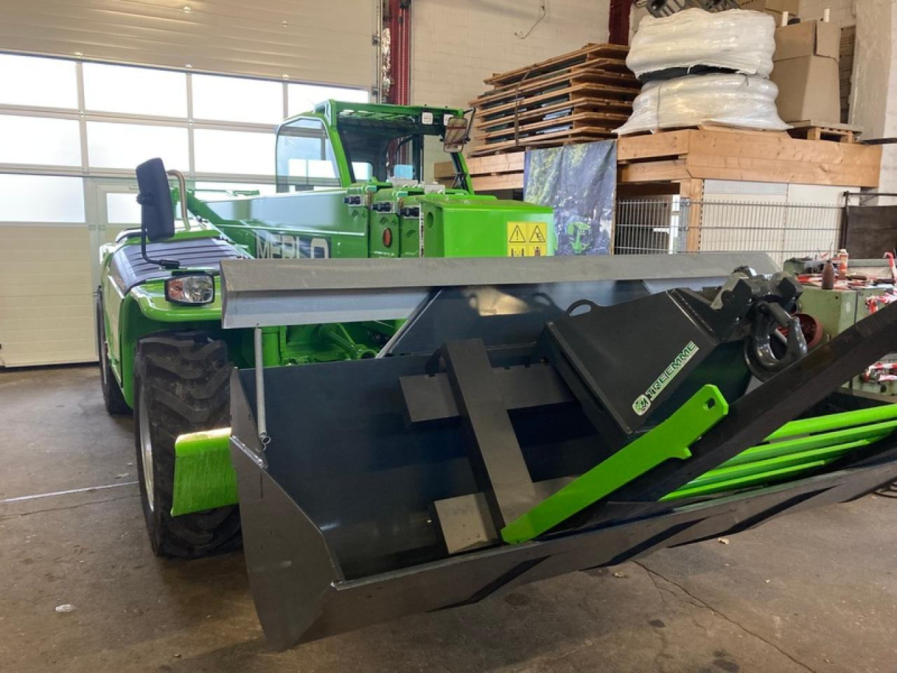 Merlo P 40.17 - Телескопичен товарач: снимка 1 Merlo P 40.17 - Телескопичен товарач: снимка 1