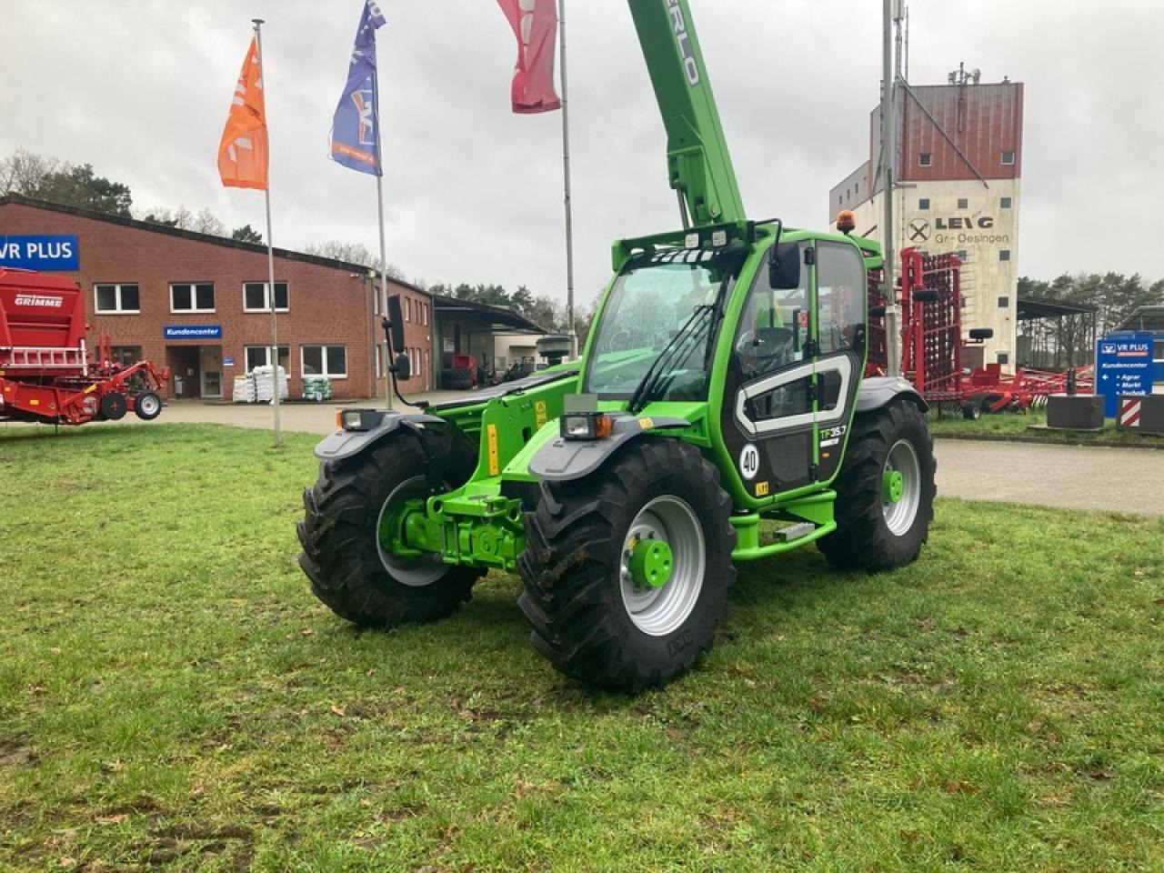 Merlo TF 35.7-140 - Телескопичен товарач: снимка 4 Merlo TF 35.7-140 - Телескопичен товарач: снимка 4