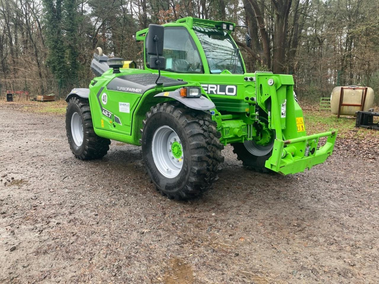 Merlo TF 42.7-145 - Телескопичен товарач: снимка 1 Merlo TF 42.7-145 - Телескопичен товарач: снимка 1