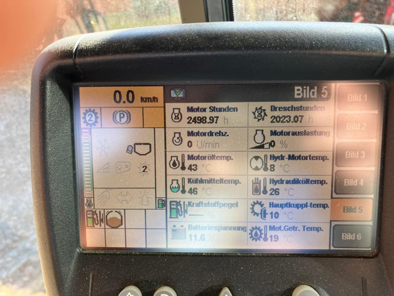 New Holland CX 8090 ALLRAD - Зърнокомбайн: снимка 5 New Holland CX 8090 ALLRAD - Зърнокомбайн: снимка 5