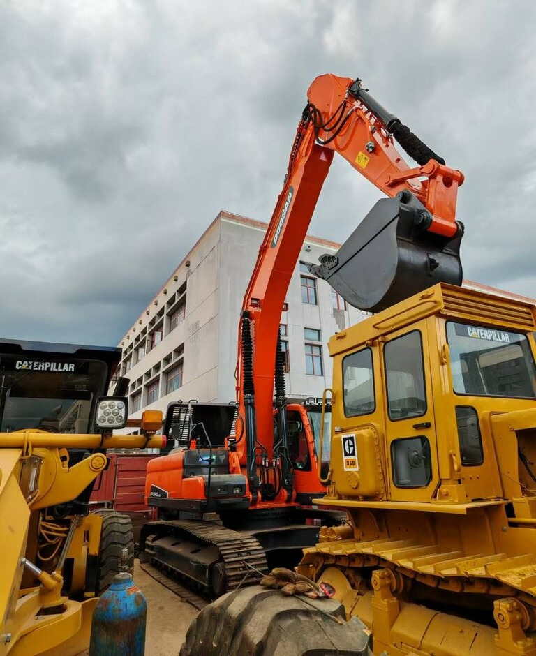 Doosan DX340 - Верижен багер: снимка 1 Doosan DX340 - Верижен багер: снимка 1