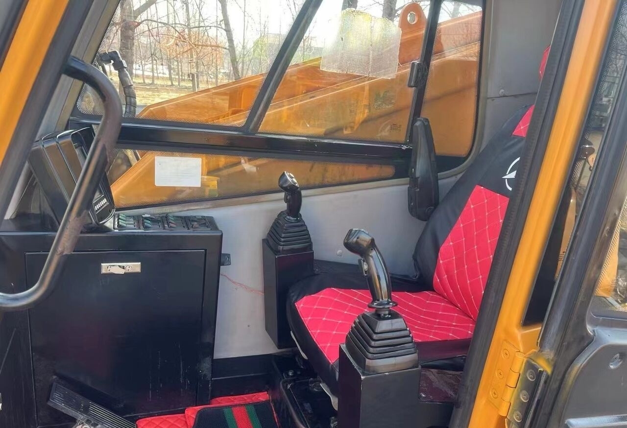 Sany STC800 - Автокран: снимка 4 Sany STC800 - Автокран: снимка 4