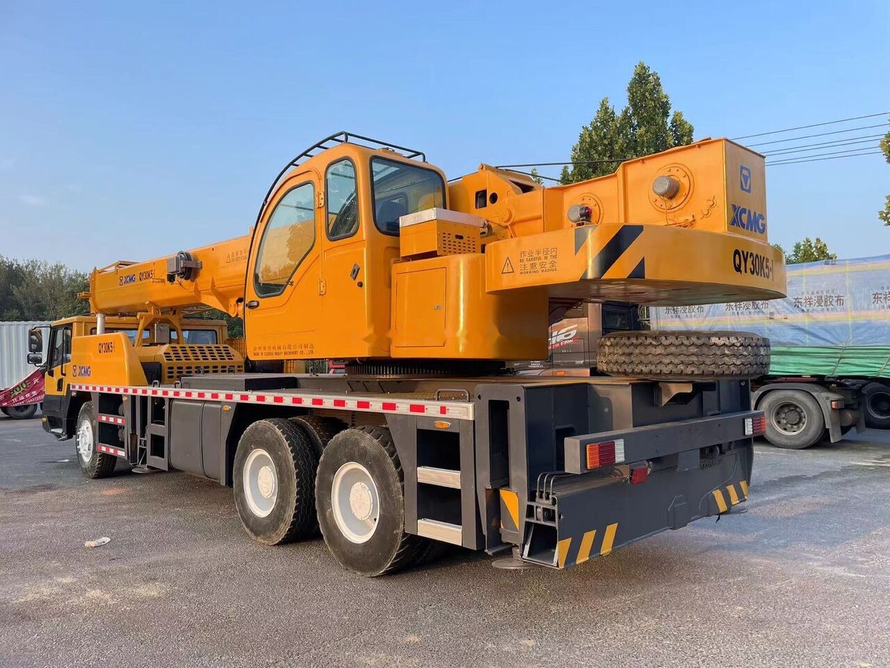 XCMG QY30KC QY30K XCT30 30T 30ton 50 60 70 80 100 - Автокран: снимка 5 XCMG QY30KC QY30K XCT30 30T 30ton 50 60 70 80 100 - Автокран: снимка 5