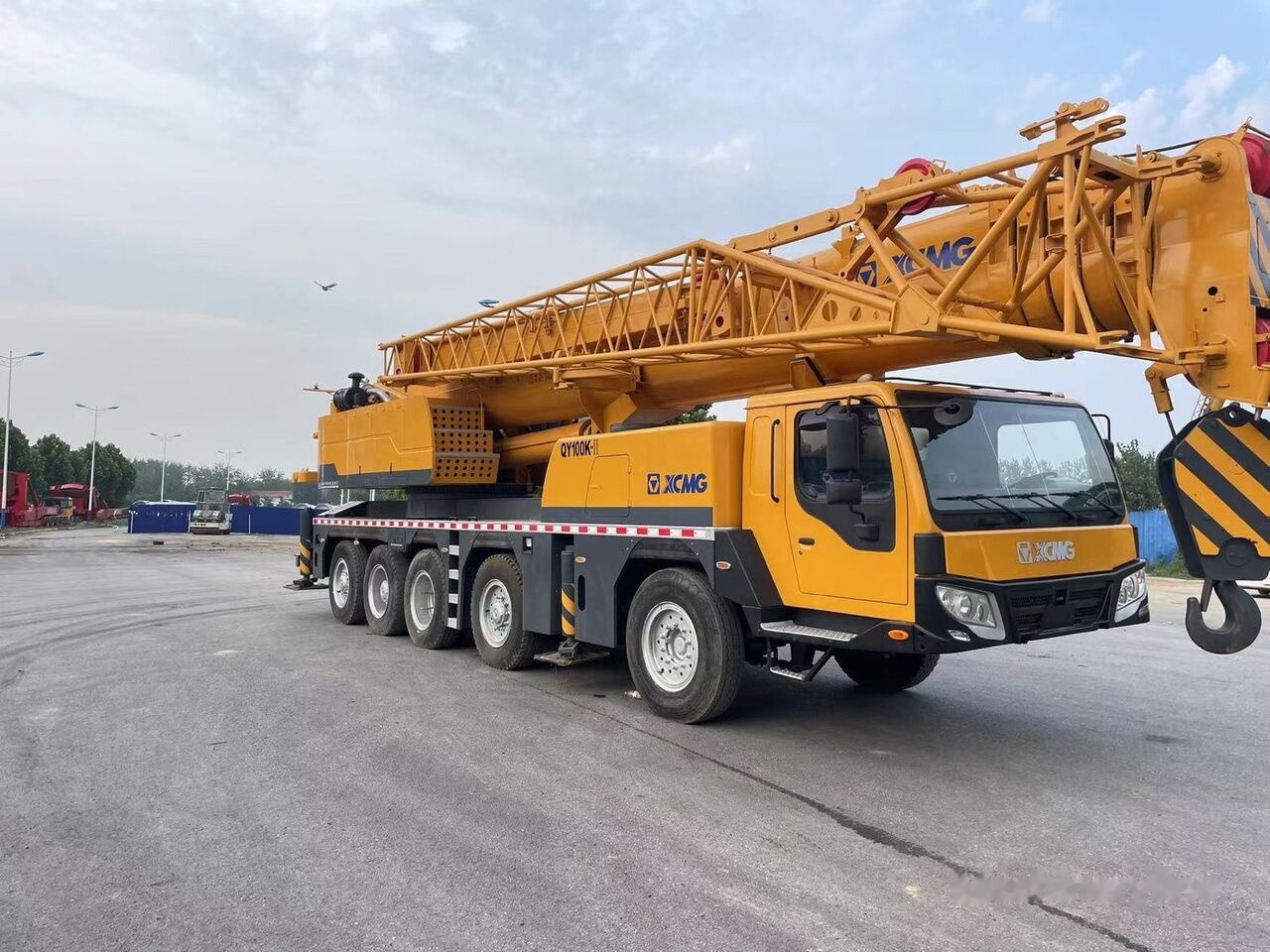 XCMG QY90K QY30K QY50K QY70K QAY200 truck crane - Автокран: снимка 2 XCMG QY90K QY30K QY50K QY70K QAY200 truck crane - Автокран: снимка 2