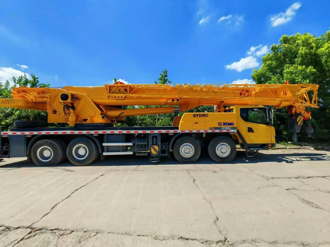 XCMG XCT50 XCT30 XCT35 QY50KC QY50K 50T 50ton 50 35 60 - Автокран: снимка 1 XCMG XCT50 XCT30 XCT35 QY50KC QY50K 50T 50ton 50 35 60 - Автокран: снимка 1