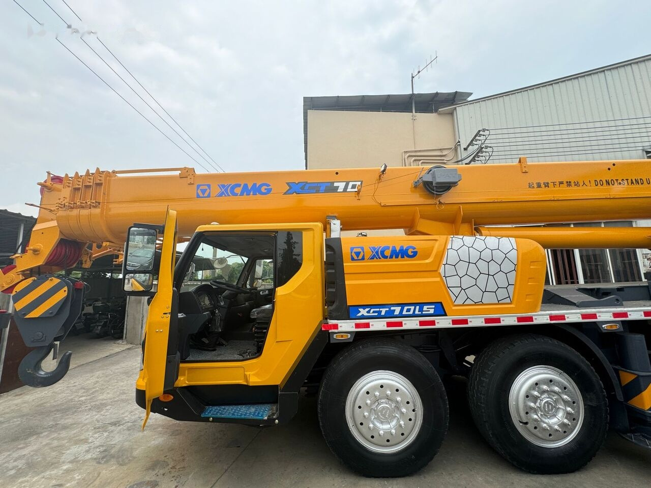 XCMG XCT70 70ton 80ton 90ton 100ton 130ton 160ton - Автокран: снимка 2 XCMG XCT70 70ton 80ton 90ton 100ton 130ton 160ton - Автокран: снимка 2