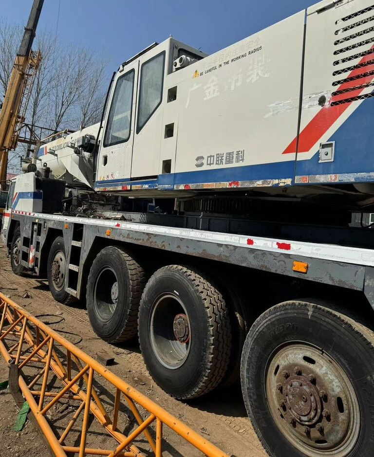Zoomlion QY130V - Автокран: снимка 3 Zoomlion QY130V - Автокран: снимка 3