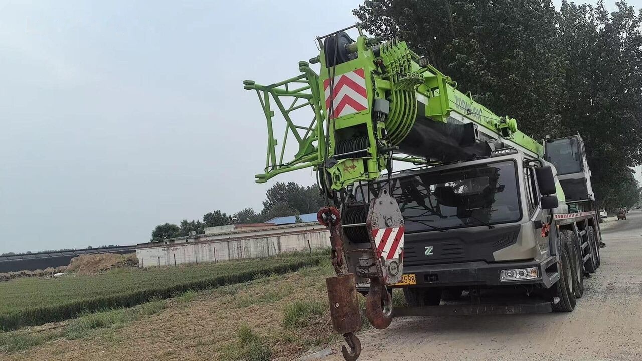 Zoomlion ZTC800 80ton 80t truck crane - Автокран: снимка 5 Zoomlion ZTC800 80ton 80t truck crane - Автокран: снимка 5